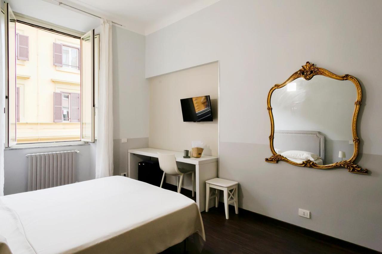 Hotel Dm69 - Termini Monti Crossroads Roma Exterior foto