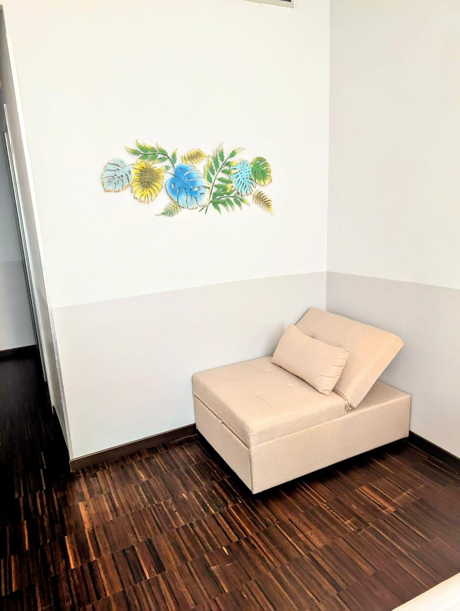 Hotel Dm69 - Termini Monti Crossroads Roma Exterior foto